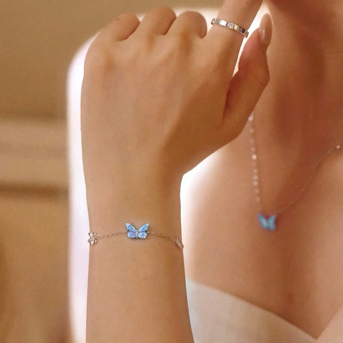 Luna™ Night Butterfly